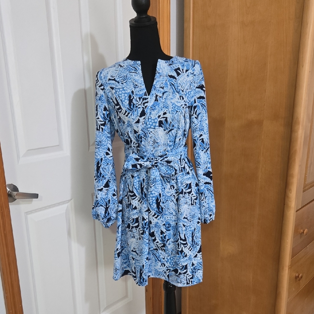Lilly Pulitzer Blue and White Floral Tie Waist Dress